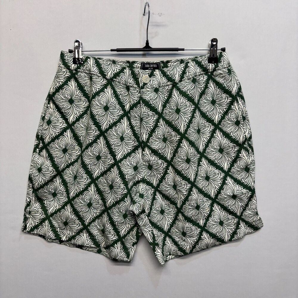 Todd Snyder Green and White Floral Diamond Print Flat Front Shorts